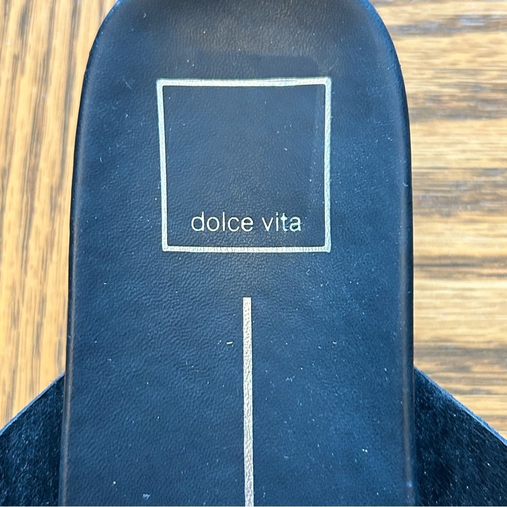 Dolce Vita Women’s Black Gracy Crisscross Slide Sandals Size 8 - Picture 2 of 12